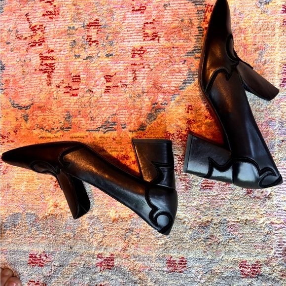 Freda Salvador Western Black Leather Mule Pumps - Picture 5 of 8